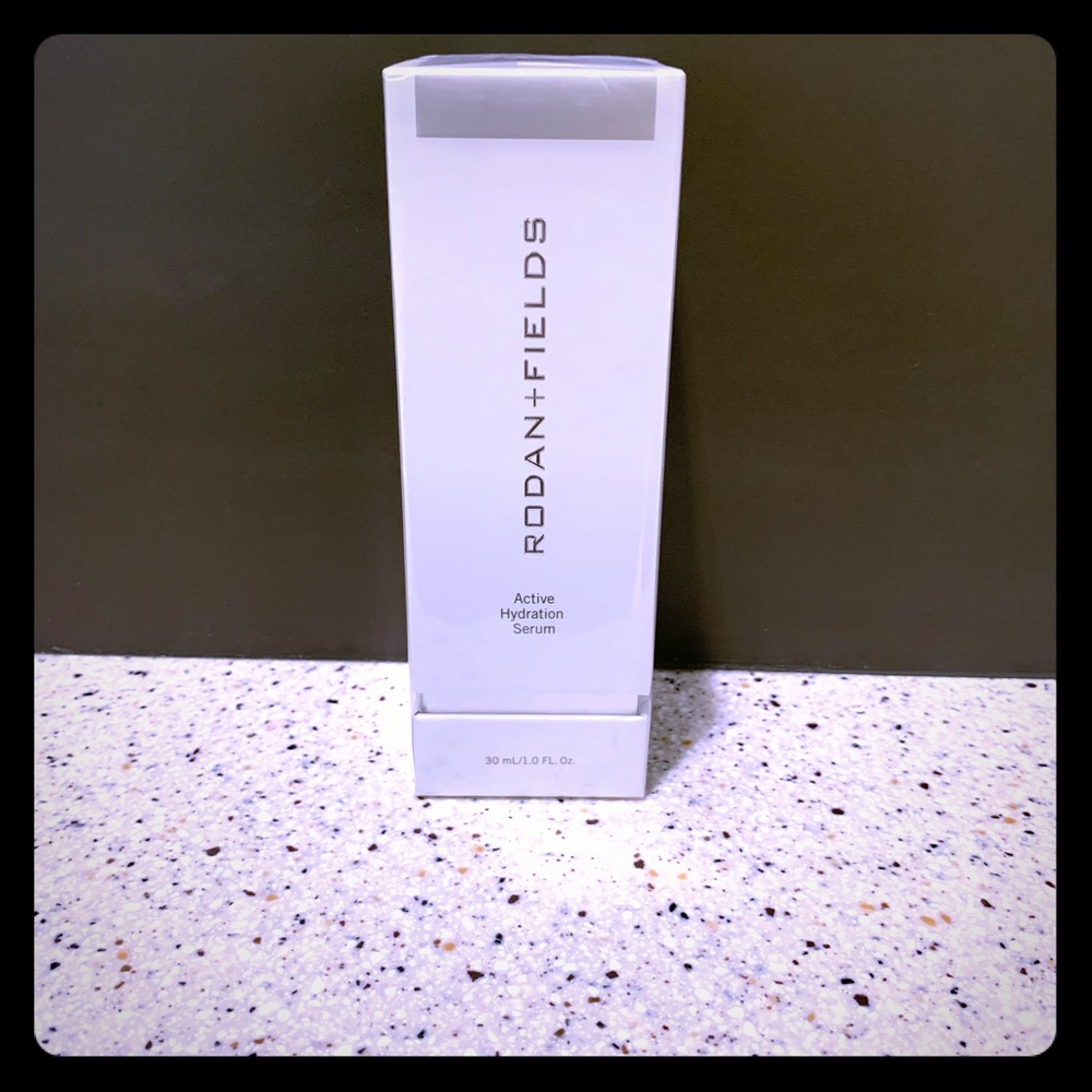 Rodan+Fields active hydration serum